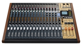 TASCAM Model 24/24ch Multitrack Recorder with Intergrated USB Audio Interface and Anlog Mixer