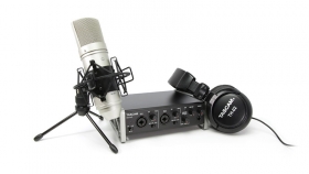 TASCAM US-2x2TP/TRACKPACK 2X2